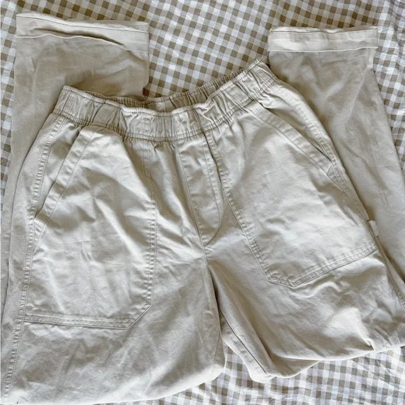 Old navy workwear chino pants — beige/cream — SMALL - Picture 1 of 2